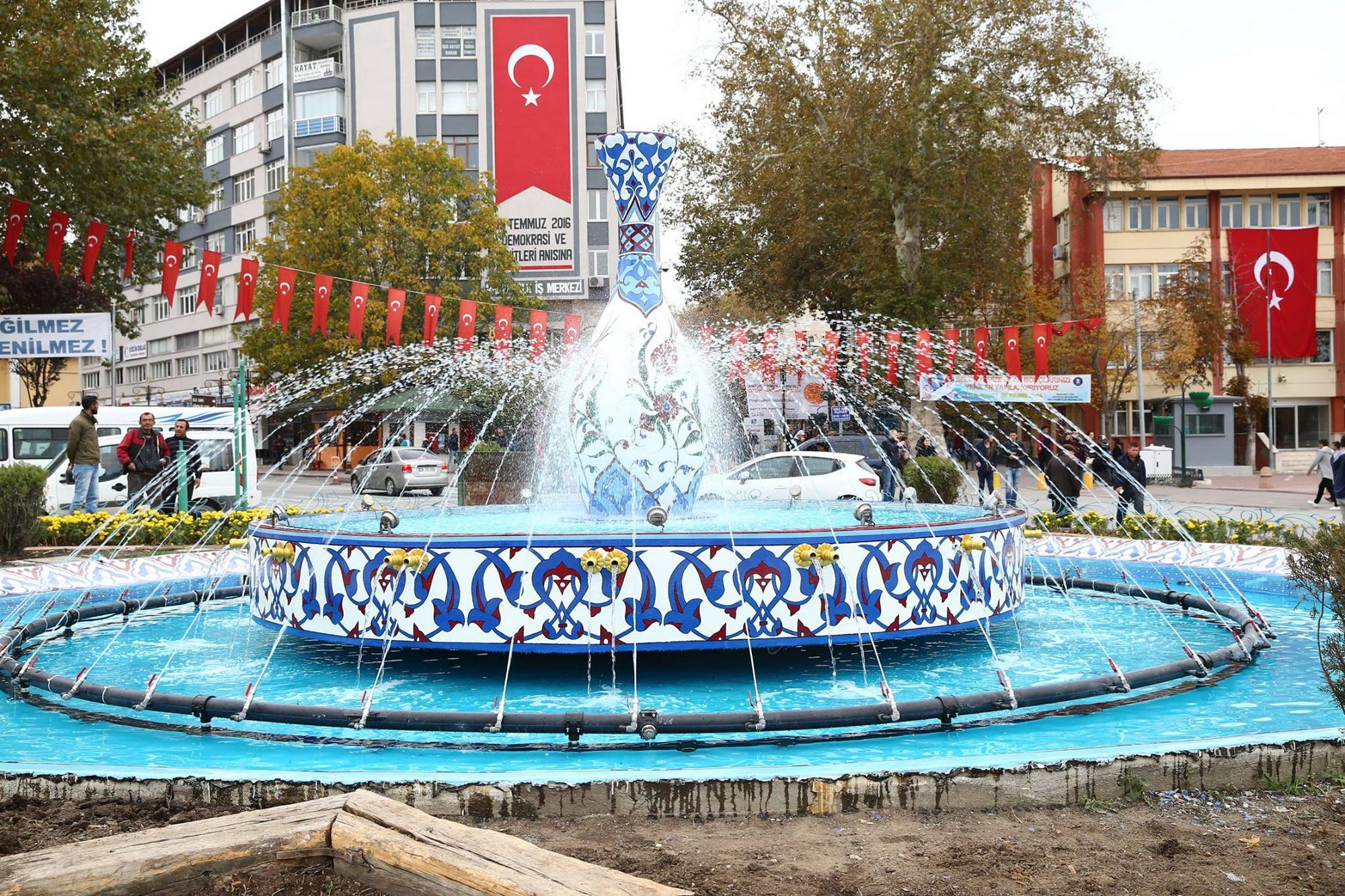 Turkish ceramics and traditional artisan goods